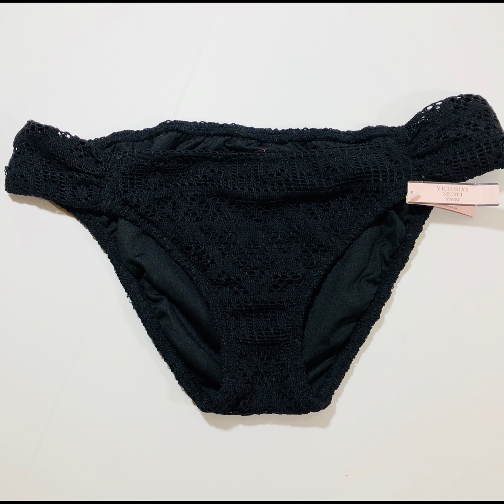 VICTORIA'S SECRET Black Crotchet Lace Bikini NWT